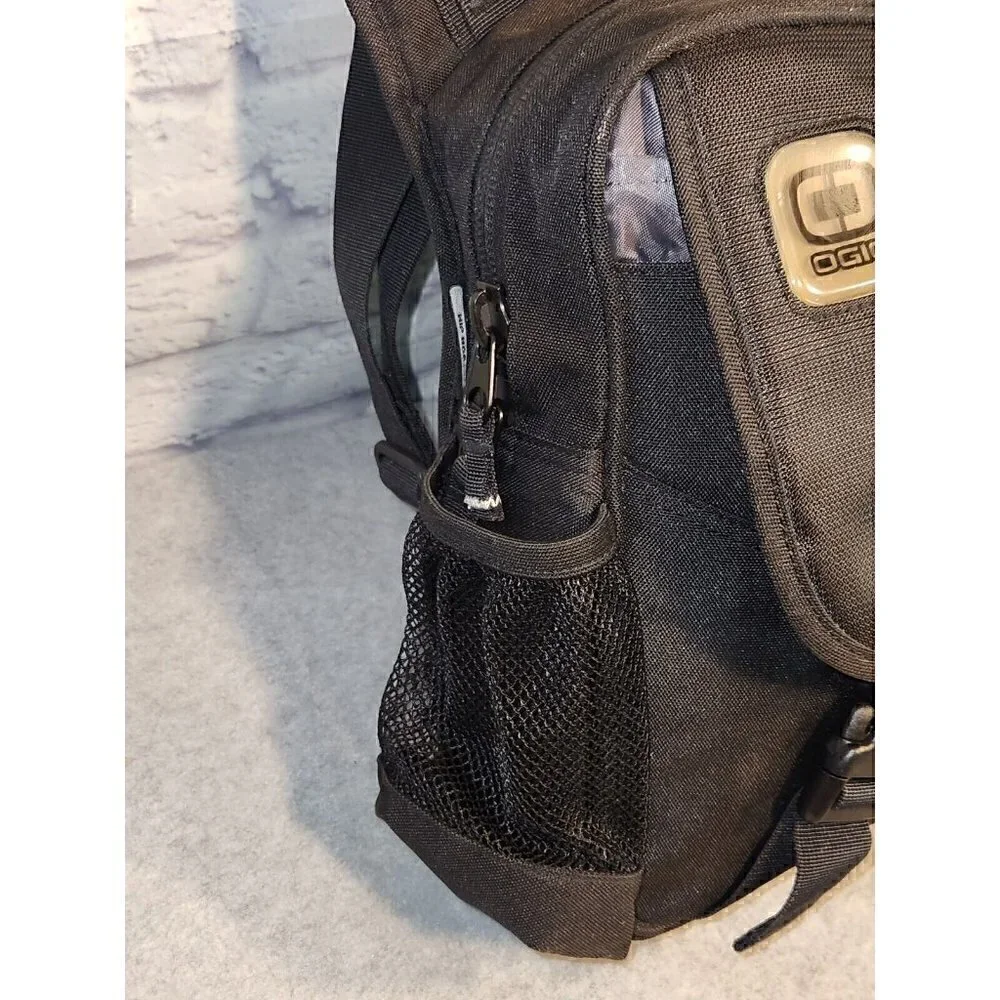 OGIO Coors Light Messenger Bag Black Padded Laptop - Picture 6 of 16